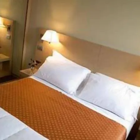 Hotel Main Street 3*