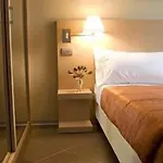 Main Street Hotel 3*