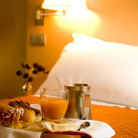 Main Street 세라솔로