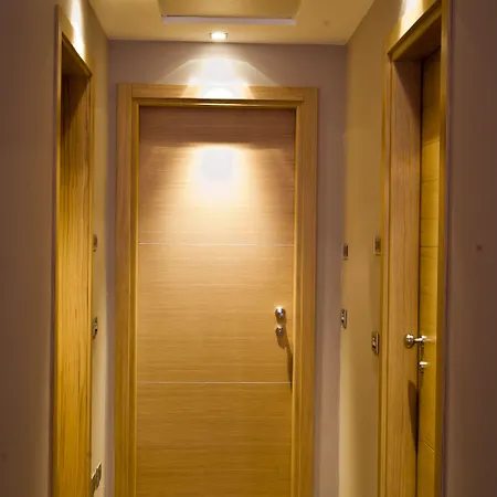 Main Street Hotel 3*