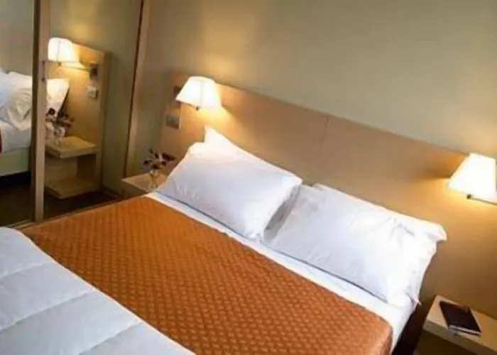 Hotel Main Street 3*